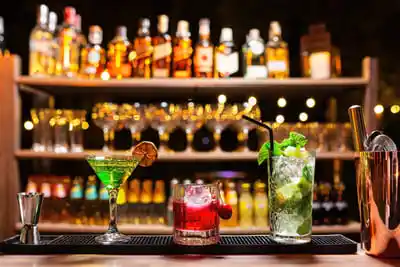 cocktail-bar-booklet