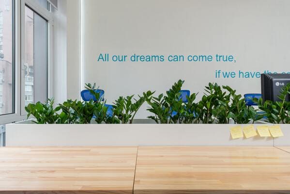 wall-graphic-4